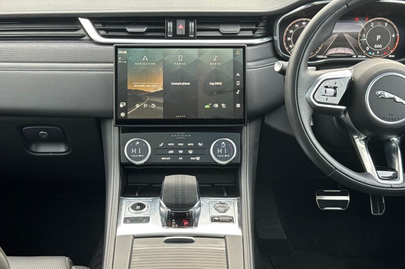 Used Jaguar F-Pace 2024 for sale - 76984306: Photo 14