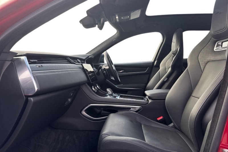Used Jaguar F-Pace 2024 for sale - 76984306: Photo 3