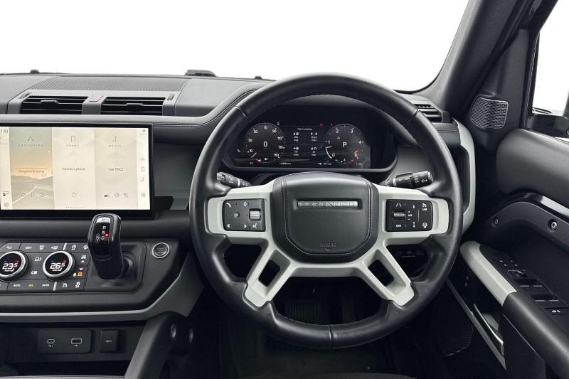 Used Land Rover Defender 2022 for sale - 77679019: Photo 15