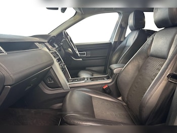 Used Land Rover Discovery Sport 2019 for sale - 77519407: Photo