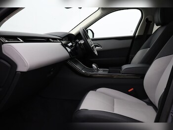 Used Land Rover Range Rover Velar 2024 for sale - 78356712: Photo