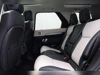 Used Land Rover Discovery 2025 for sale - 79007851: Photo