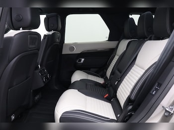 Used Land Rover Discovery 2023 for sale - 79491493: Photo
