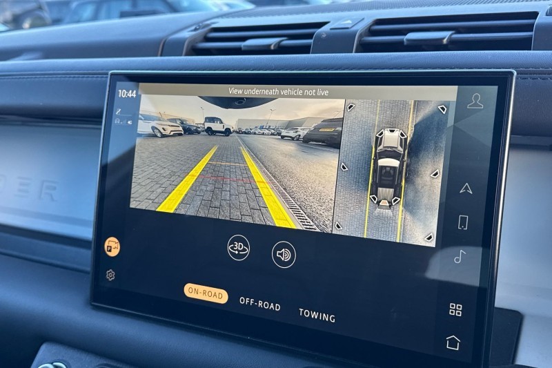 Used Land Rover Defender 2022 for sale - 76984361: Photo 12