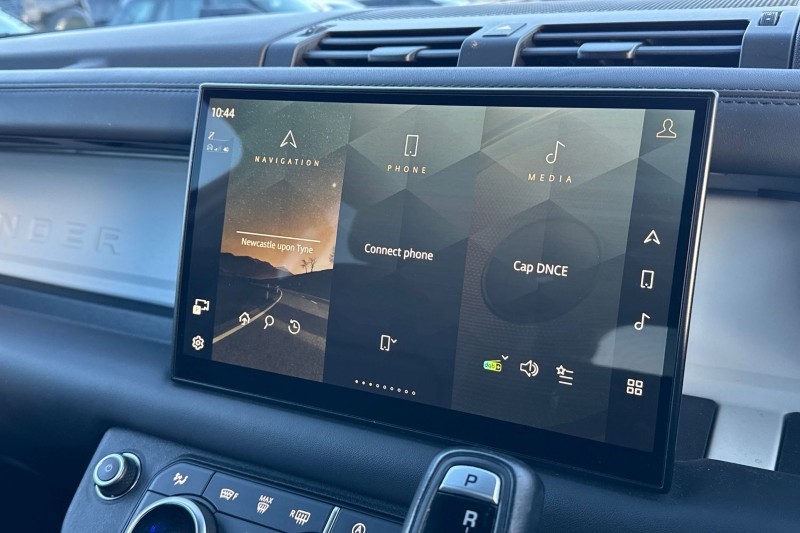 Used Land Rover Defender 2022 for sale - 76984361: Photo 29