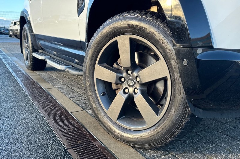 Used Land Rover Defender 2022 for sale - 76984361: Photo 39