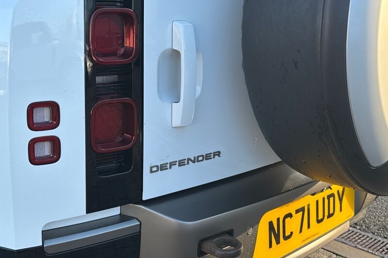 Used Land Rover Defender 2022 for sale - 76984361: Photo 41