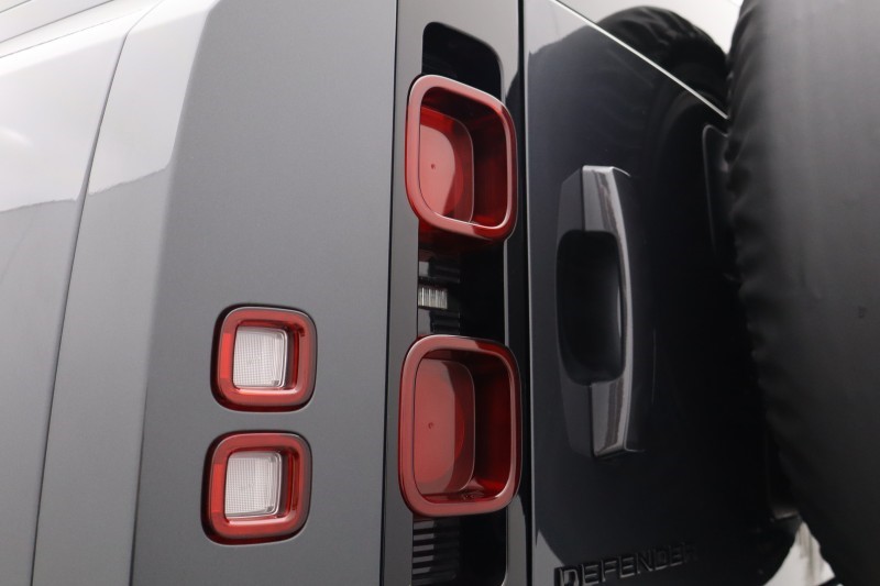 Used Land Rover Defender 2024 for sale - 77802073: Photo 20