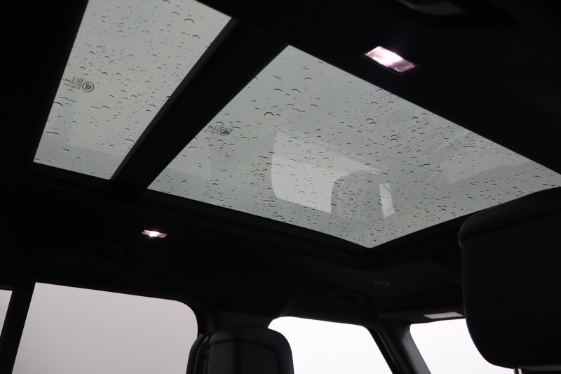 Used Land Rover Defender 2024 for sale - 77802073: Photo 22