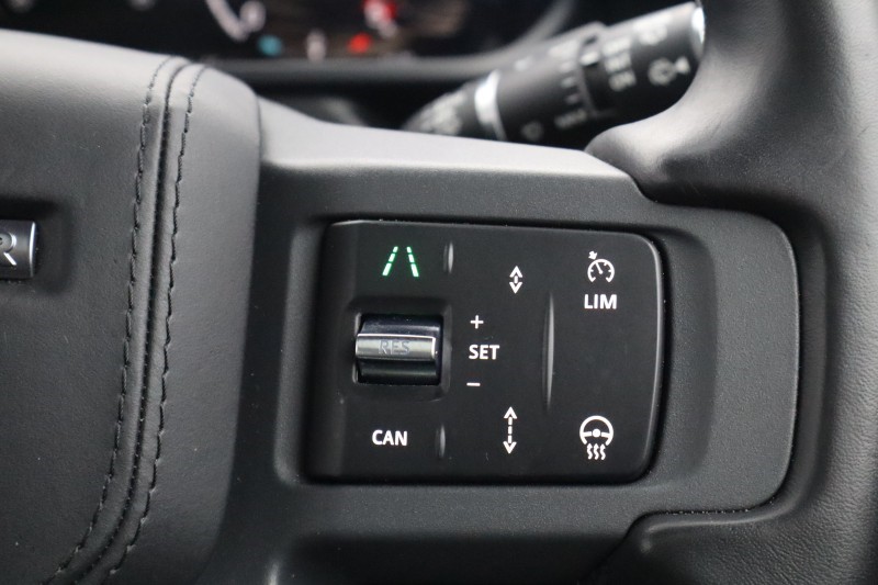 Used Land Rover Defender 2024 for sale - 77802073: Photo 29