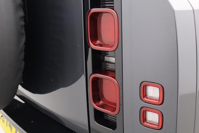 Used Land Rover Defender 2024 for sale - 77802073: Photo 47