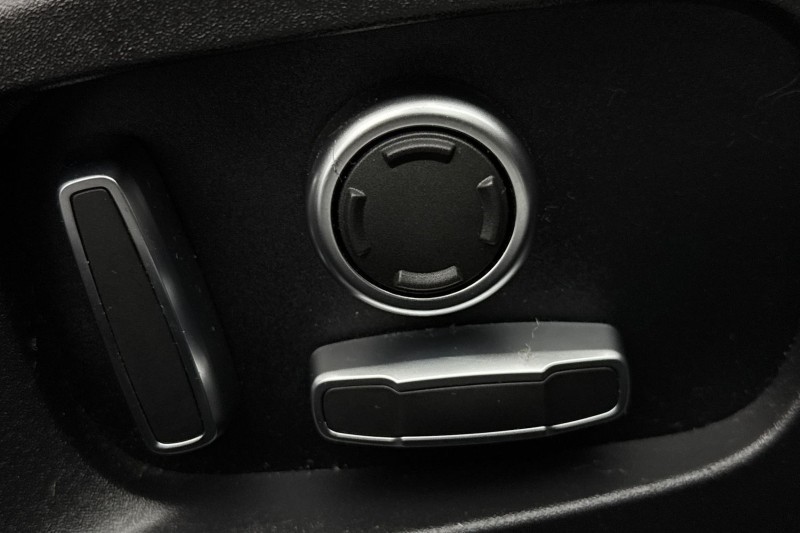 Used Jaguar XE 2021 for sale - 77406444: Photo 23