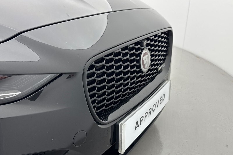 Used Jaguar XE 2021 for sale - 77406444: Photo 38