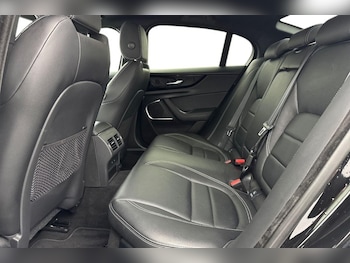 Used Jaguar XE 2021 for sale - 77406444: Photo