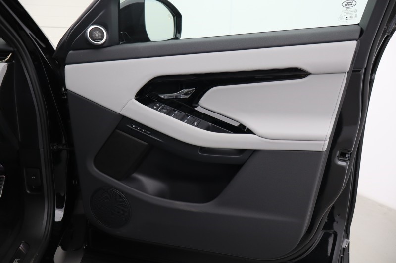 Used Land Rover Range Rover Evoque 2026 for sale - 78067151: Photo 23