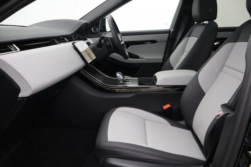 Used Land Rover Range Rover Evoque 2026 for sale - 78067151: Photo 3