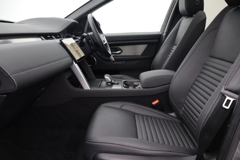 Used Land Rover Discovery Sport 2024 for sale - 78053228: Photo 3