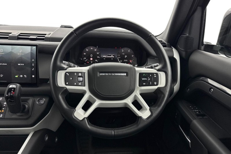 Used Land Rover Defender 2024 for sale - 77718123: Photo 15