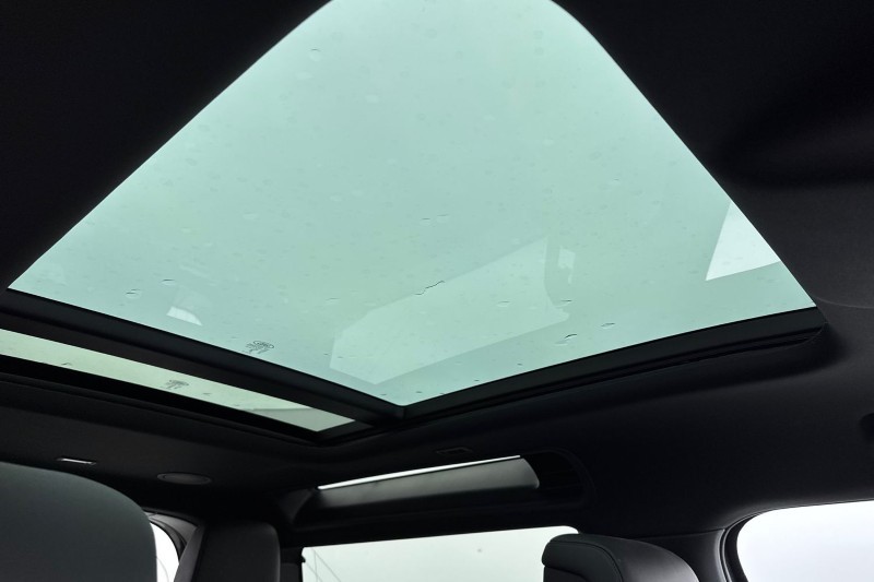 Used Land Rover Defender 2024 for sale - 77718123: Photo 21