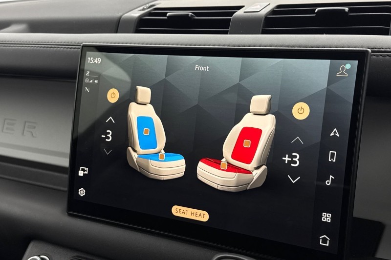 Used Land Rover Defender 2024 for sale - 77718123: Photo 32