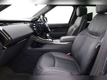 Used Land Rover Range Rover Sport 2024 for sale - 78456666: Photo