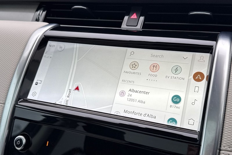 Used Land Rover Discovery Sport 2022 for sale - 76984362: Photo 11