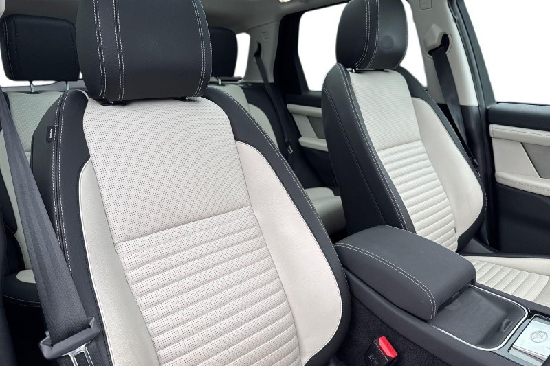 Used Land Rover Discovery Sport 2022 for sale - 76984362: Photo 26
