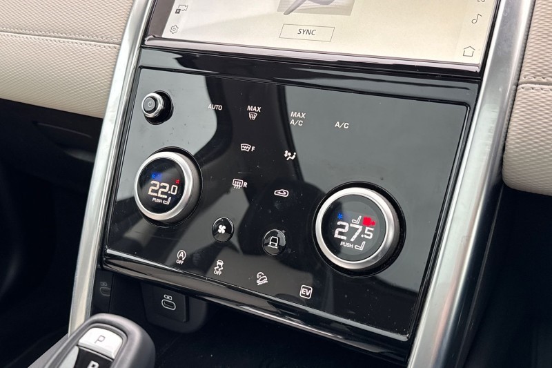 Used Land Rover Discovery Sport 2022 for sale - 76984362: Photo 33