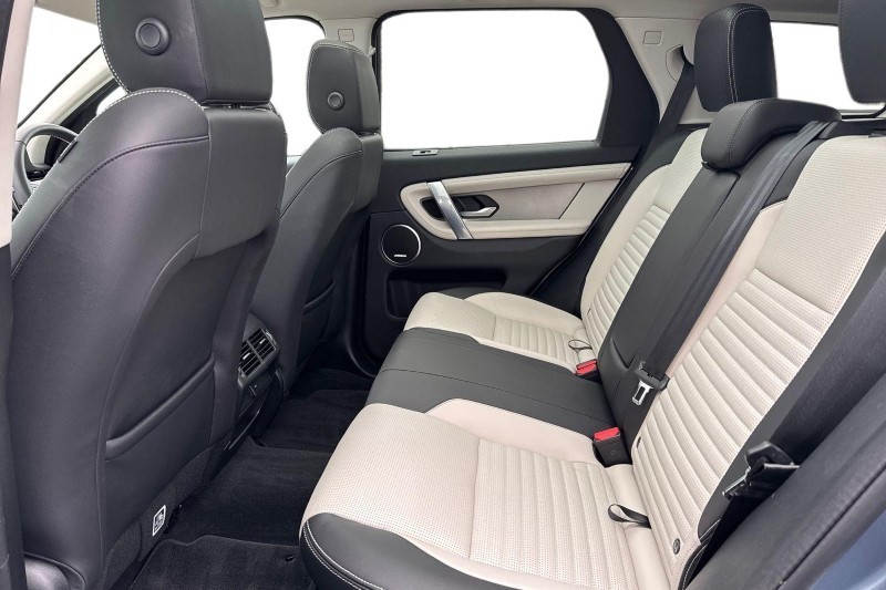 Used Land Rover Discovery Sport 2022 for sale - 76984362: Photo 4