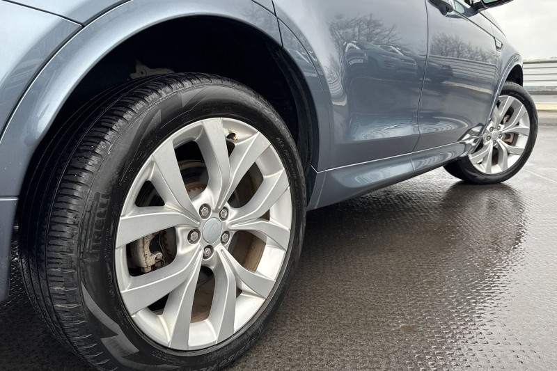 Used Land Rover Discovery Sport 2022 for sale - 76984362: Photo 45