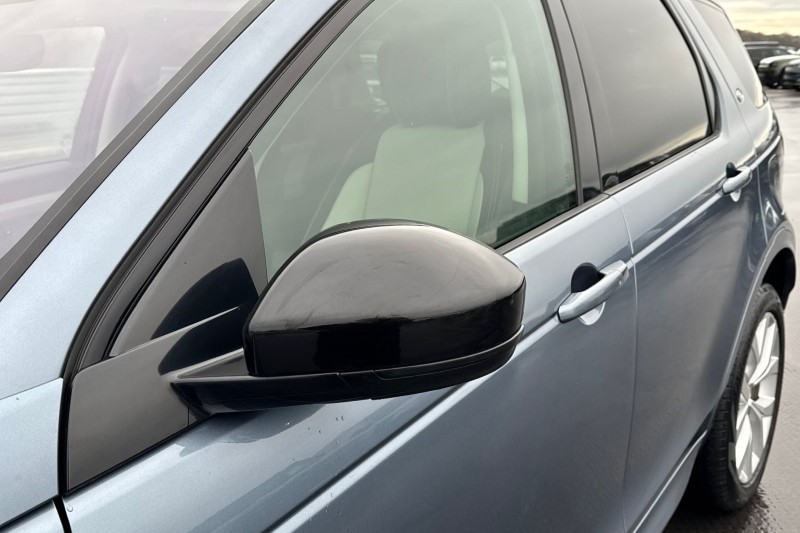 Used Land Rover Discovery Sport 2022 for sale - 76984362: Photo 47