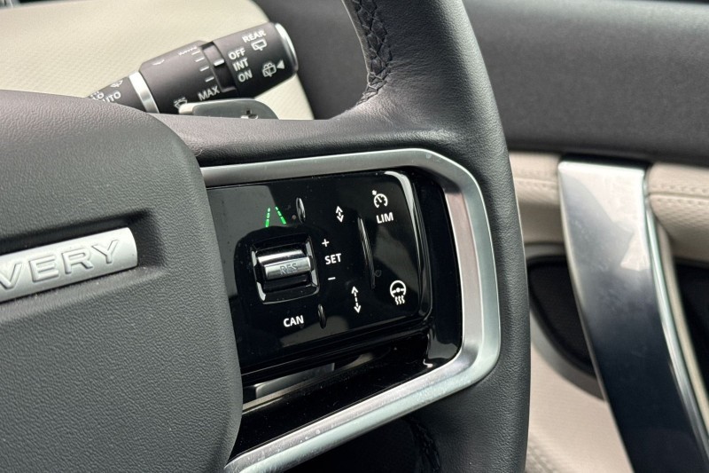 Used Land Rover Discovery Sport 2022 for sale - 76984362: Photo 51