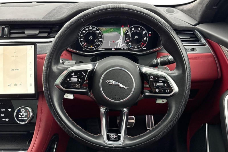Used Jaguar F-Pace 2022 for sale - 77515980: Photo 15