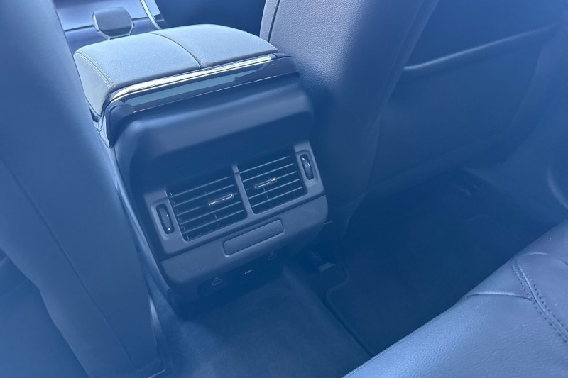 Used Land Rover Range Rover Evoque 2025 for sale - 76984322: Photo 18