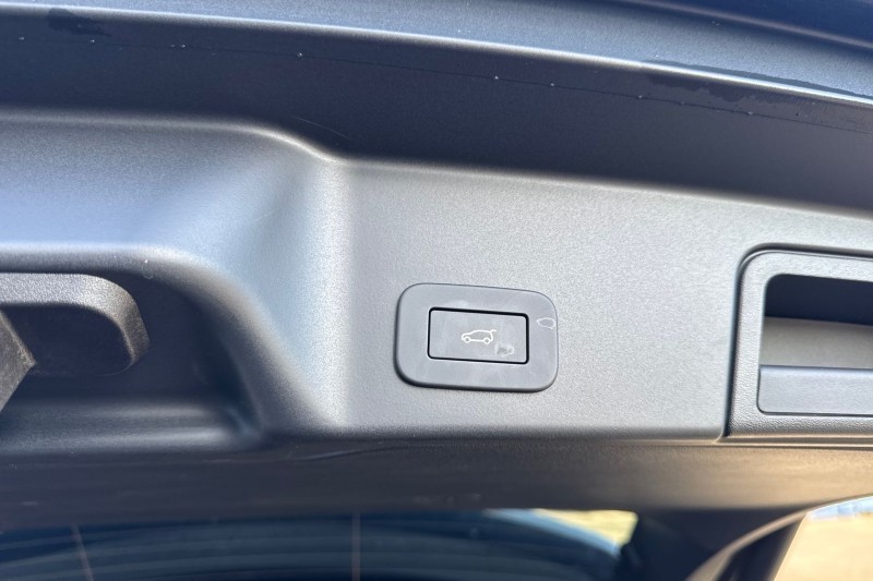 Used Land Rover Range Rover Evoque 2025 for sale - 76984322: Photo 37