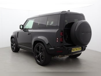 Used Land Rover Defender 2024 for sale - 78486107: Photo