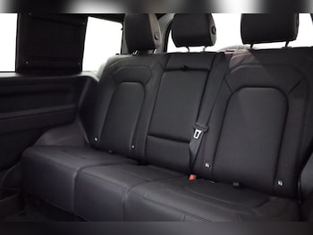 Used Land Rover Defender 2024 for sale - 78486107: Photo