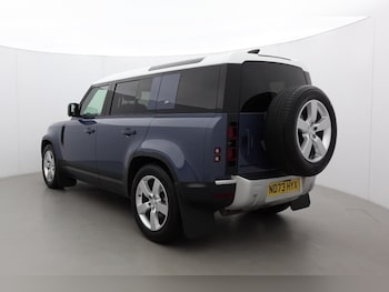 Used Land Rover Defender 2023 for sale - 79127439: Photo