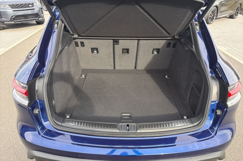 Used Porsche Macan 2022 for sale - 76984327: Photo 10