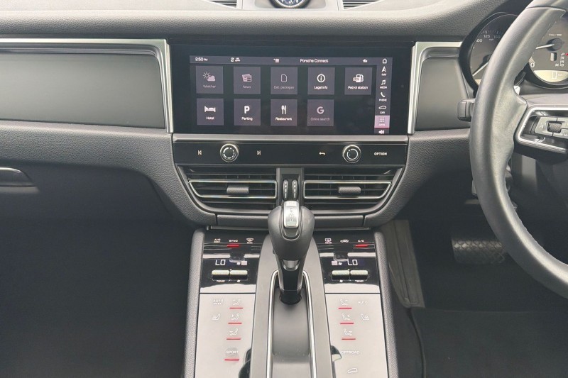 Used Porsche Macan 2022 for sale - 76984327: Photo 14