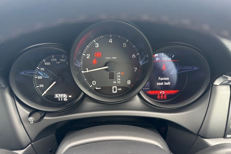 Used Porsche Macan 2022 for sale - 76984327: Photo 16