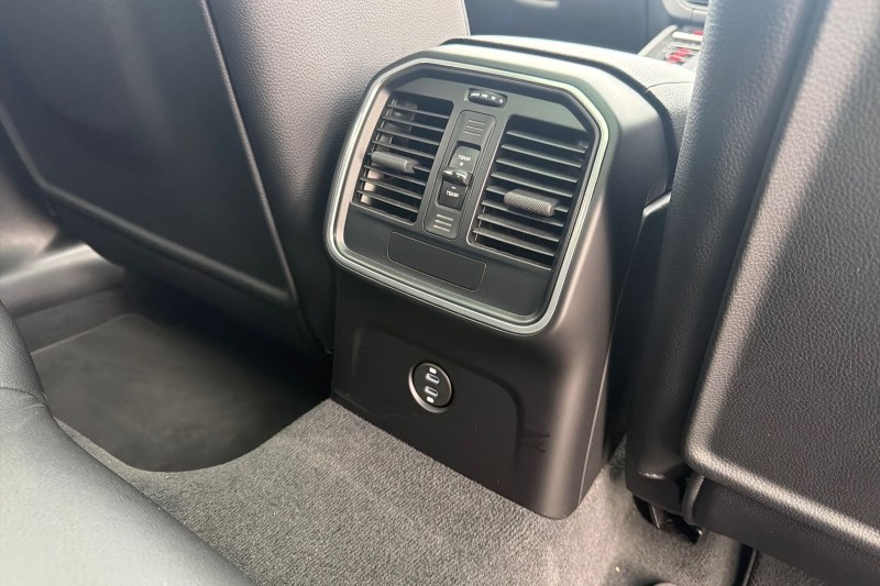 Used Porsche Macan 2022 for sale - 76984327: Photo 18