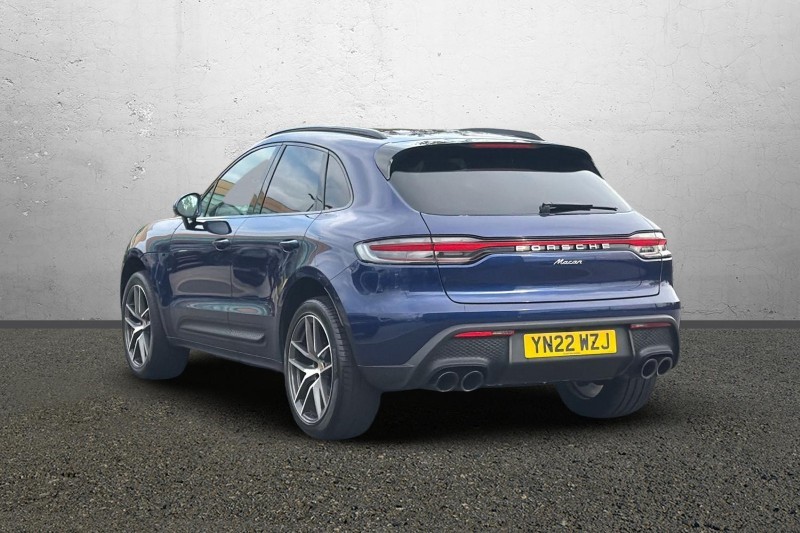 Used Porsche Macan 2022 for sale - 76984327: Photo 2