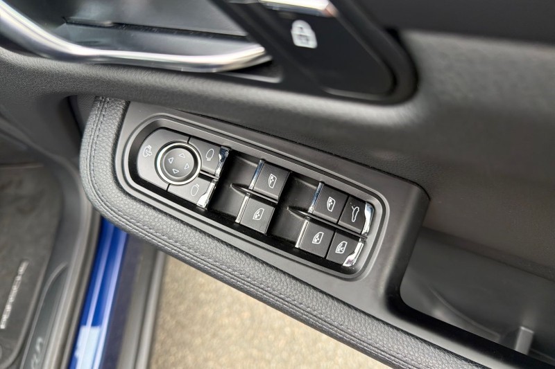 Used Porsche Macan 2022 for sale - 76984327: Photo 23