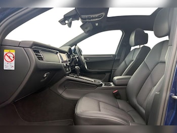 Used Porsche Macan 2022 for sale - 76984327: Photo