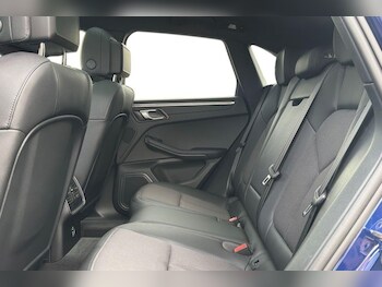 Used Porsche Macan 2022 for sale - 76984327: Photo