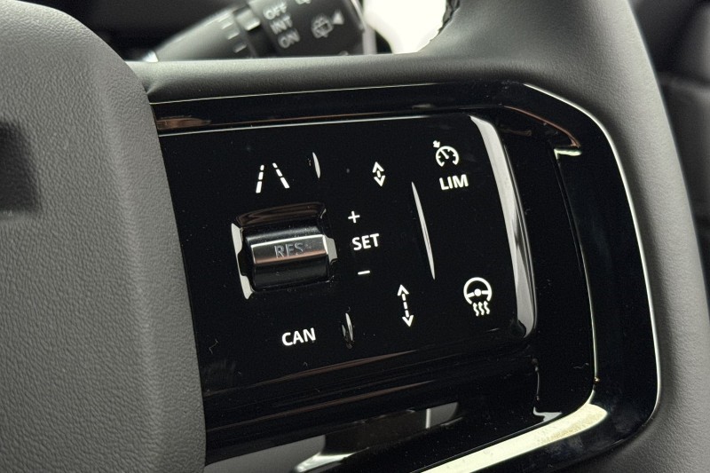 Used Land Rover Range Rover Evoque 2025 for sale - 77339562: Photo 28