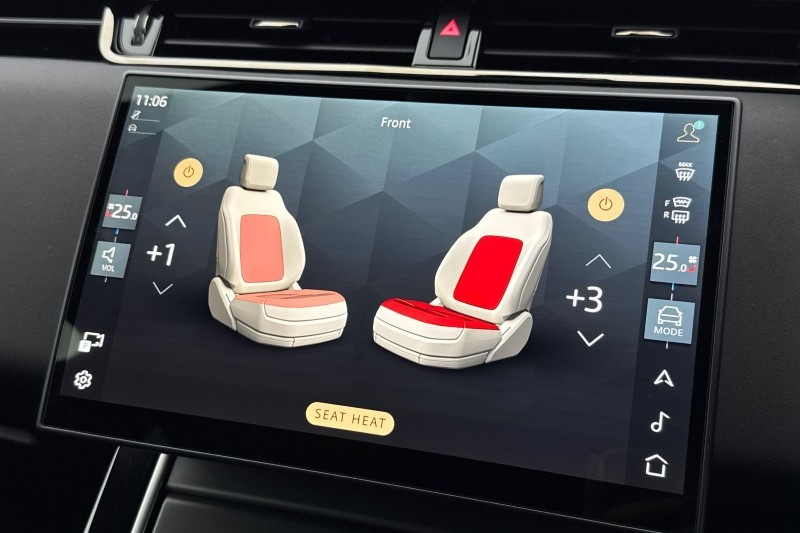 Used Land Rover Range Rover Evoque 2025 for sale - 77339562: Photo 32