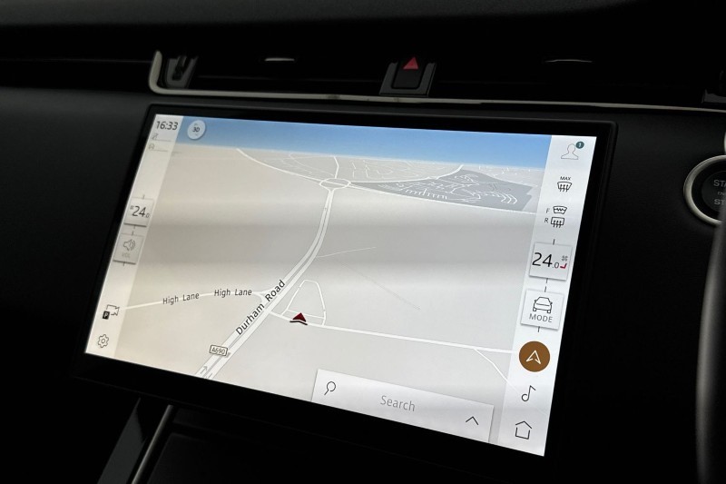 Used Land Rover Range Rover Evoque 2025 for sale - 77258392: Photo 11