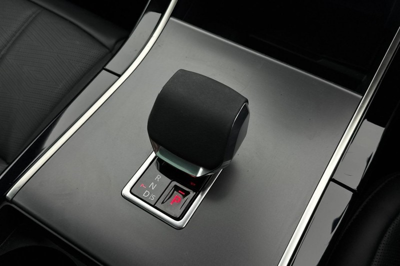 Used Land Rover Range Rover Evoque 2025 for sale - 77258392: Photo 13